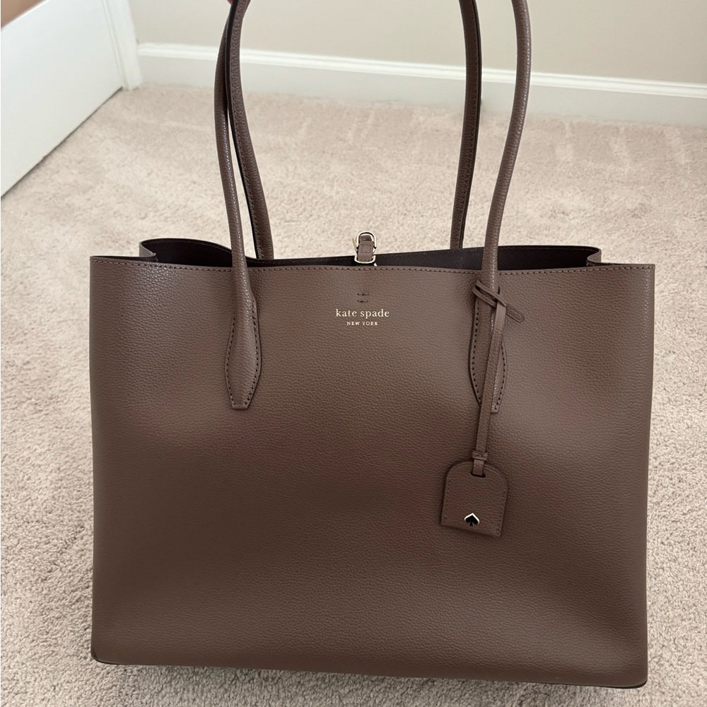 LIKE NEW Kate Spade Tote Bag